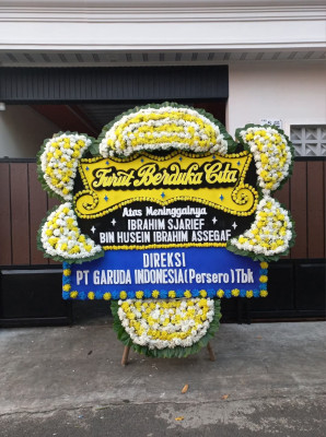 Papan Bunga Duka di Baron
